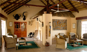 Klein Bolayi lounge